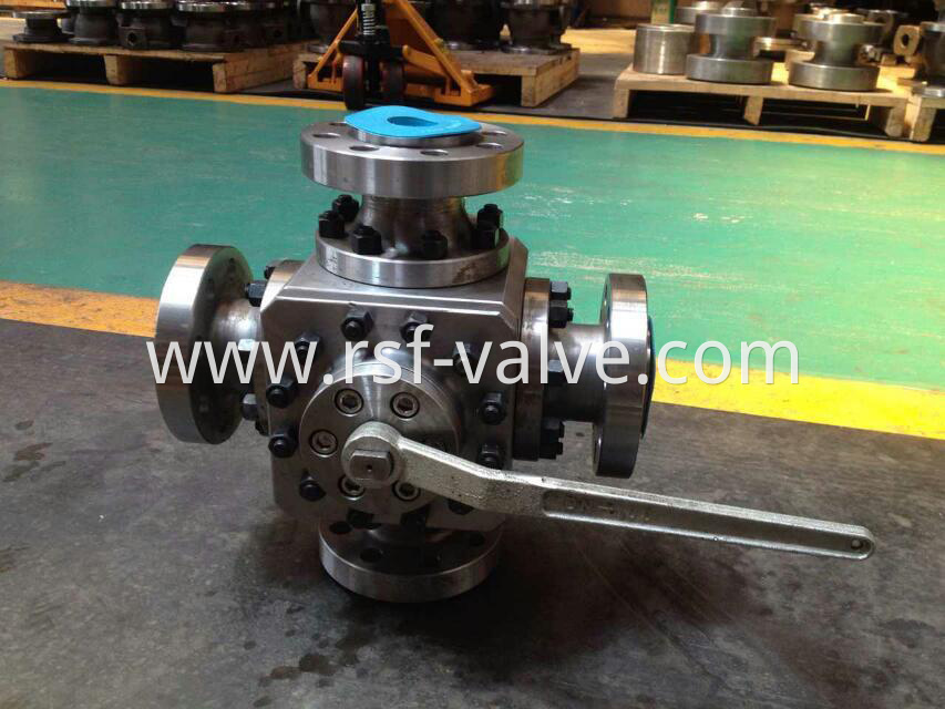 4 Way Ball Valve 1